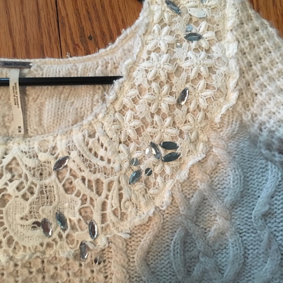 Free people sweater. - Picture 5 of 6